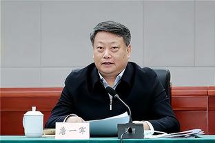 韩国男足亚运队主帅黄善洪捐款4000万韩元，用于韩国足球中心建设